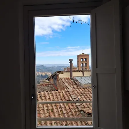 Appartement Dimora Con Finestra Sui Tetti Di *
