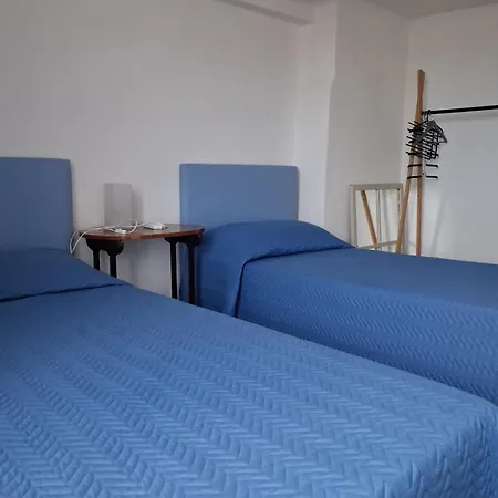 Apartment Dimora Con Finestra Sui Tetti Di