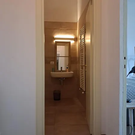 Dimora Con Finestra Sui Tetti Di Apartament Siena