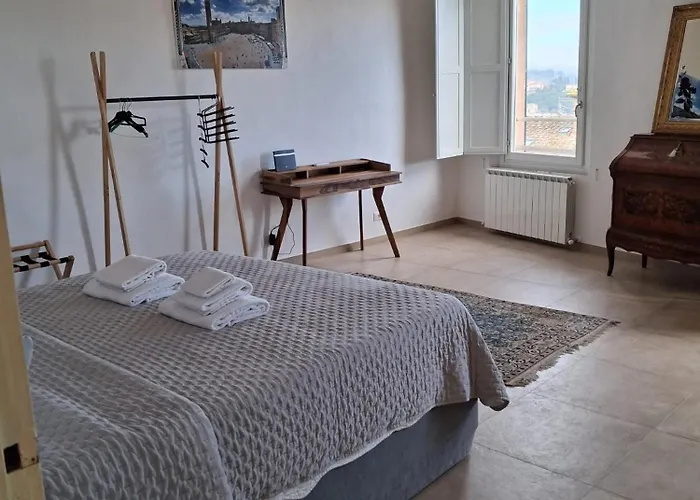 Dimora Con Finestra Sui Tetti Di Σιένα