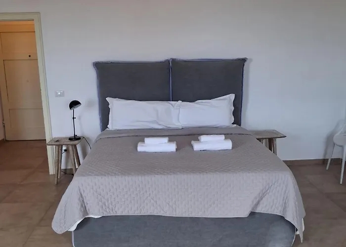 Lägenhet Dimora Con Finestra Sui Tetti Di Siena