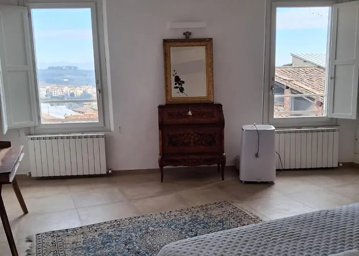 Dimora Con Finestra Sui Tetti Di Σιένα